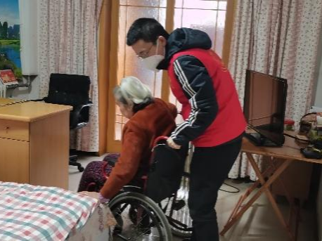 【疫情防控】尽锐出战护我城，，，，，，新宝GG先锋在行动 ——集团干手下沉一线系列（二）