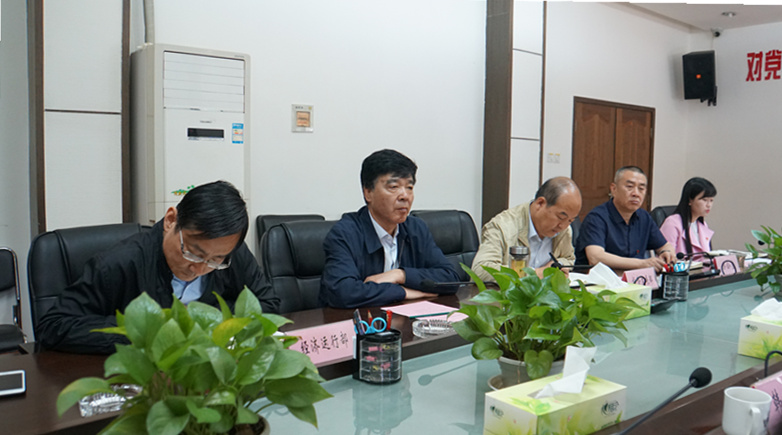 南京新新宝GG资集团考察组来我集团举行考察交流